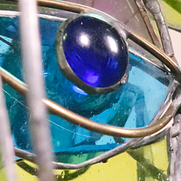 Veridiana in Figure Heads